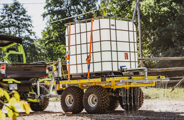 Komplet trailer til IBC-tank med spredebom